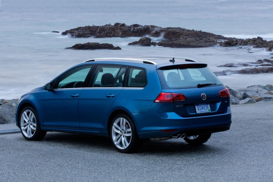  Volkswagen Golf SportWagen 2015 года  (US) (фото 7 из 25)